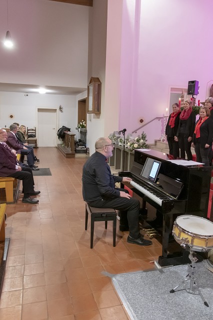 k-037 Adventskonzert.jpg